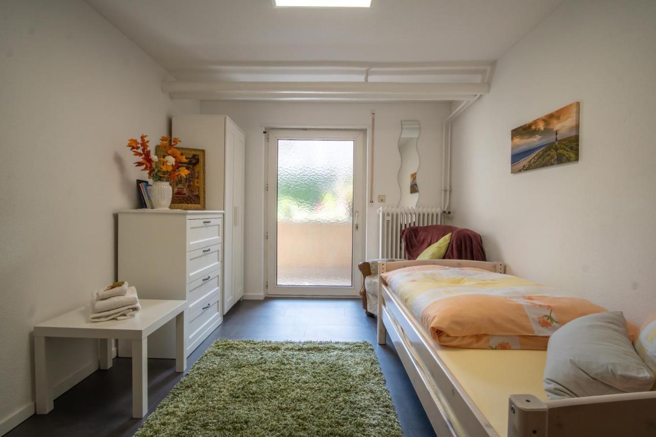 Ferienzimmer Viernheim- Work And Chill Exteriör bild